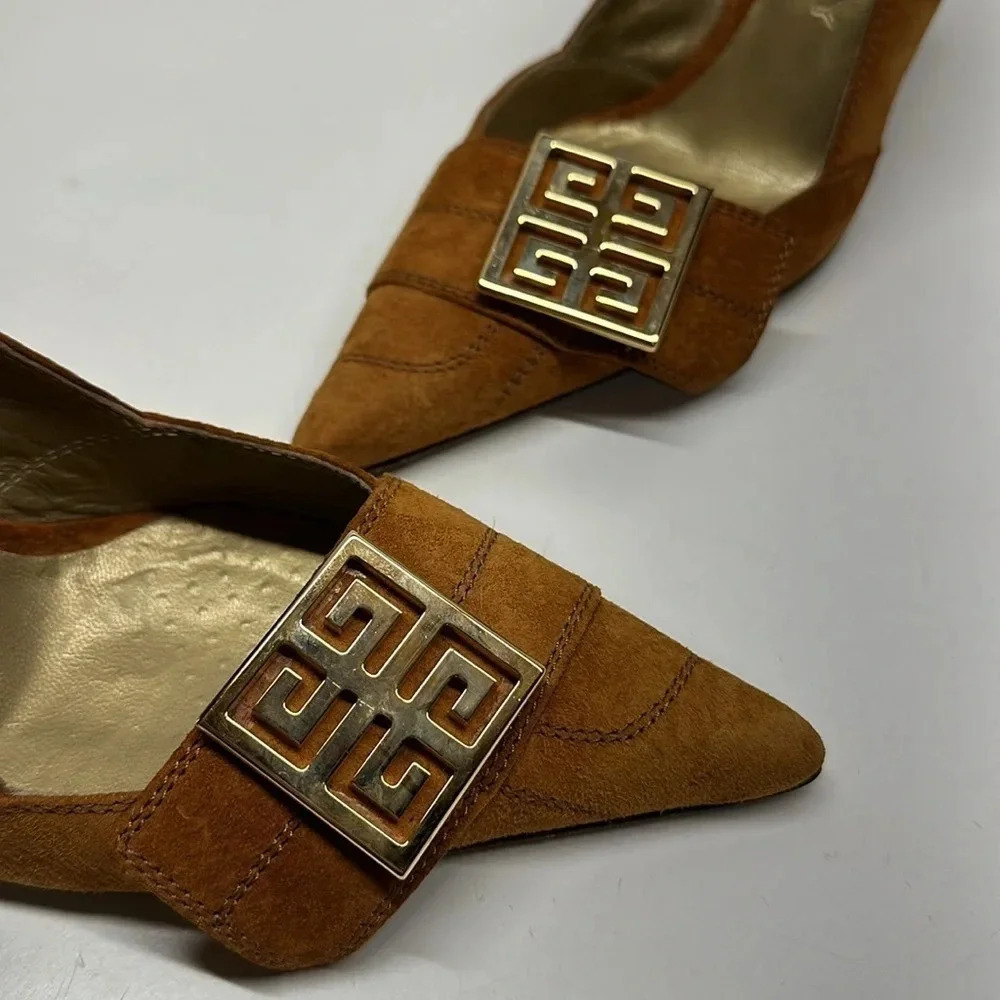 Givenchy Heels High Heel Pumps Shoes Suede Gold Metal Logo Tan Brown Size US 6.5 - Picture 8 of 12